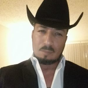 Meet your Posher, Edy